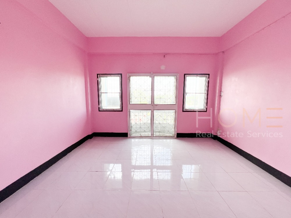 ติดถนนแบริ่ง ใกล้ BTS ✨ อาคารพาณิชย์ แบริ่ง 107 / 4 ชั้น (ขาย), Commercial Building Bearing 107 / 4 Storey (FOR SALE) PUY054