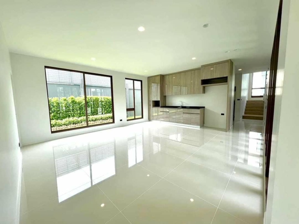 บ้านเดี่ยว บุราสิริ กรุงเทพกรีฑา / 4 ห้องนอน (ขาย), Burasiri Krungthepkreetha / Detached House 4 Bedrooms (FOR SALE) COF401