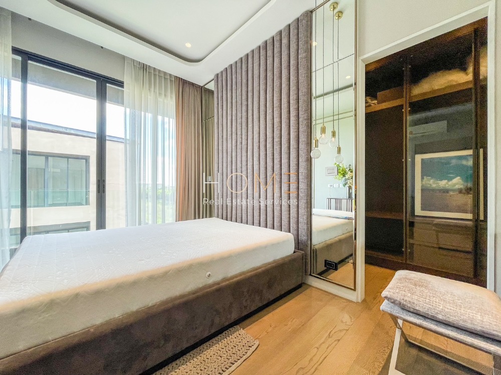 บ้านเดี่ยว วนา เรสซิเดนซ์ พระราม 9 - ศรีนครินทร์ / 5 ห้องนอน (ขาย), Vana Residence Rama 9 - Srinakarin / Detached House 5 Bedrooms (FOR SALE) COF408