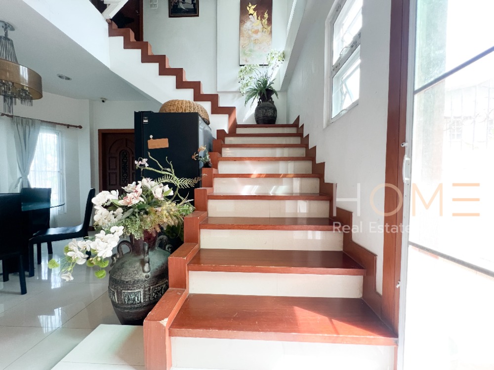 บ้านเดี่ยว ซอยประวิทย์และเพื่อน 14 / 5 ห้องนอน (ขาย), Single House Soi Prawit and Friends 14 / 5 Bedrooms (FOR SALE) PUY143