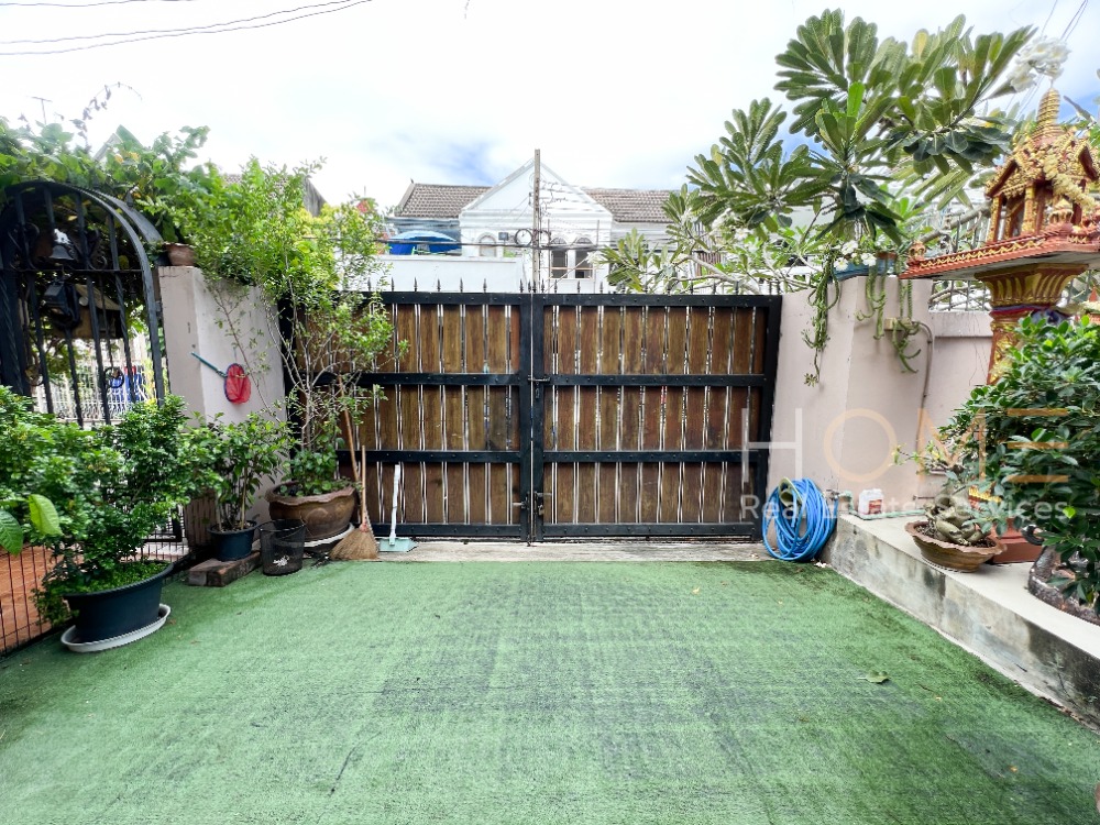 บ้านเดี่ยว ซอยประวิทย์และเพื่อน 14 / 5 ห้องนอน (ขาย), Single House Soi Prawit and Friends 14 / 5 Bedrooms (FOR SALE) PUY143