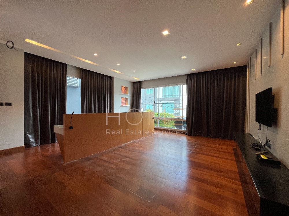 โฮมออฟฟิศ บี สแควร์ พระราม 9 - เหม่งจ๋าย / 4 ห้องนอน (ขาย), B-Square Rama 9 - Mengjai / Home Office 4 Bedrooms (FOR SALE) RUK567