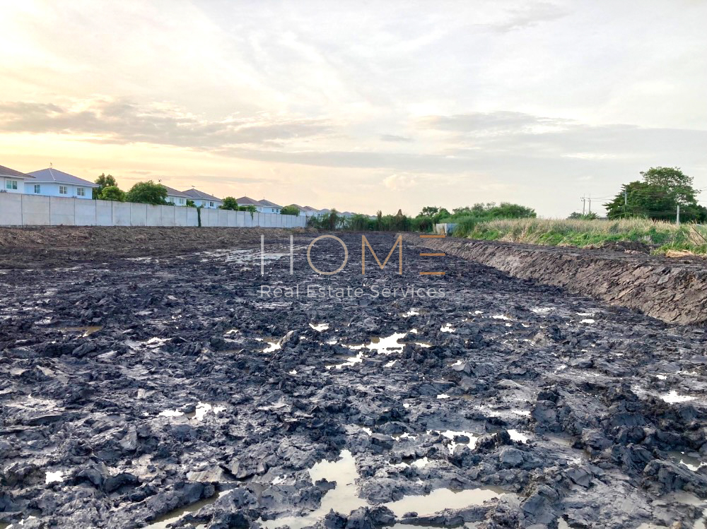 ขายที่ดิน ใกล้แหล่งหมู่บ้าน (ศาลากลาง) / (ขาย), Land for sale near the village center (City Hall) / (SALE) STONE720