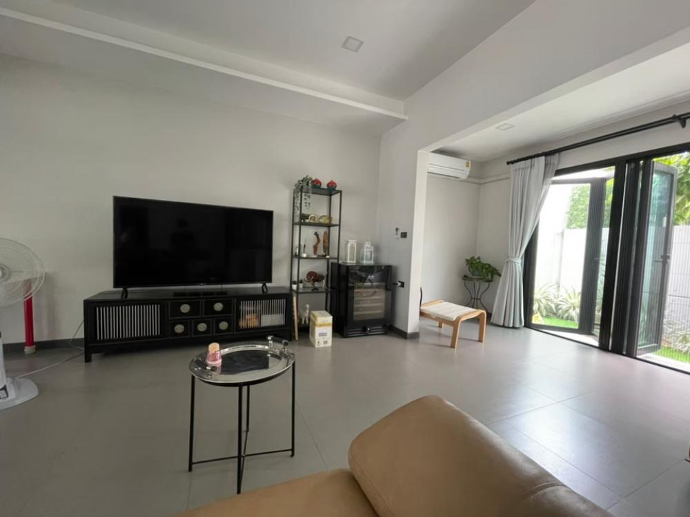 ทาวน์โฮม วีเว่ บางนา กม. 7 / 3 ห้องนอน (ขาย), Vive Bangna Km.7 / Townhome 3 Bedrooms (FOR SALE) CJ089