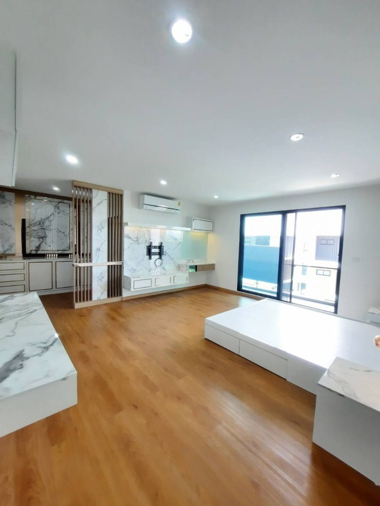 บ้านเดี่ยว เดอะเบสท์ กิ่งแก้ว - สุวรรณภูมิ / 5 ห้องนอน (ขาย), The Best Kingkaew - Suvarnabhumi / Detached House 5 Bedrooms (FOR SALE) CJ101