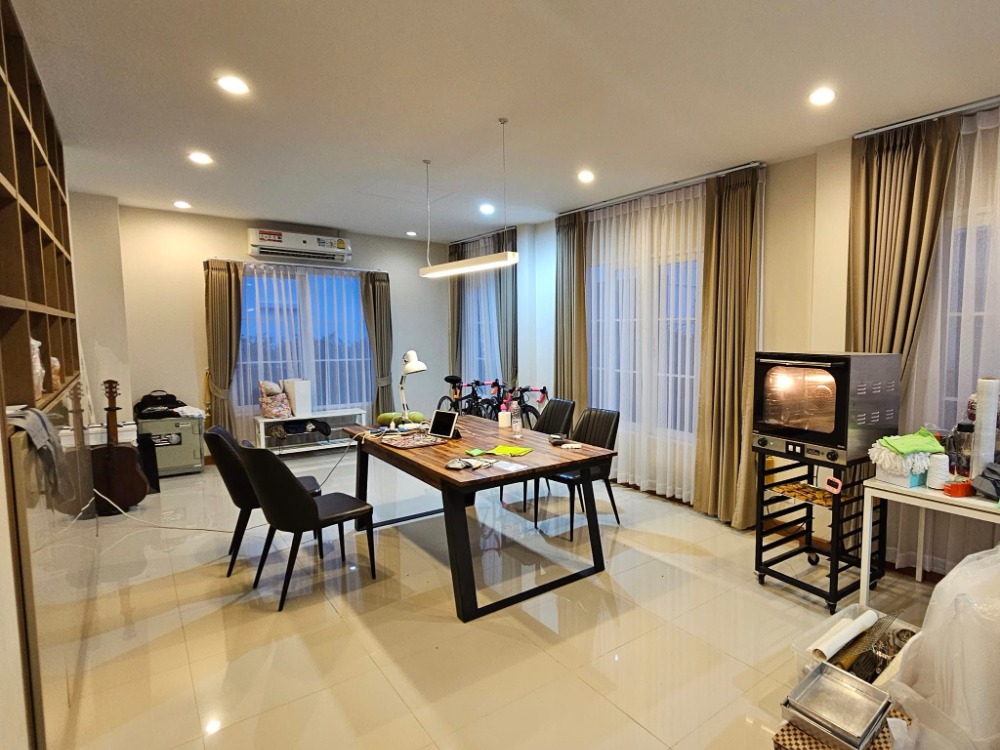 คาซ่า แกรนด์ เพชรเกษม สาย 1 / 3 ห้องนอน (ขาย), Casa Grand Phetkasem Sai 1 / 3 Bedrooms (SALE) MHOW087