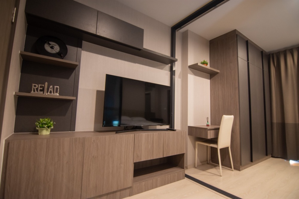 IDEO THAPHRA INTERCHANGE / 1 Bedroom (SALE WITH TENENT), ไอดีโอ ท่าพระ อินเตอร์เชนจ์ / 1 ห้องนอน (ขายพร้อมผู้เช่า) DO230