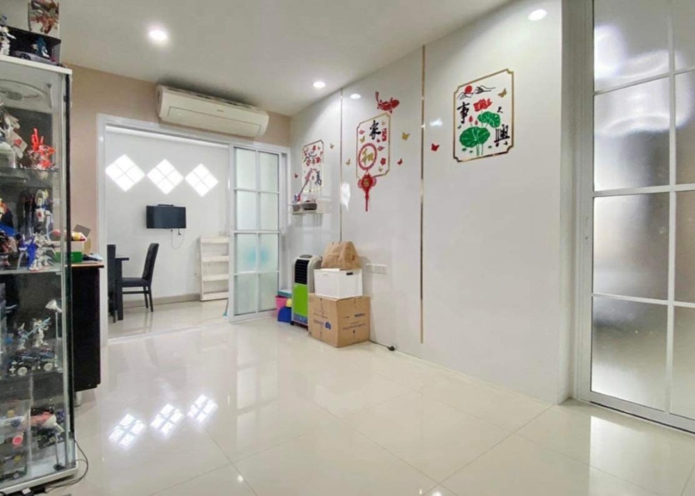 โมเดิร์น ทาวน์ เอกชัย 62/1 / 3 ห้องนอน (ขาย), Modern Town Ekachai 62/1 / 3 Bedrooms (SALE) MHOW120