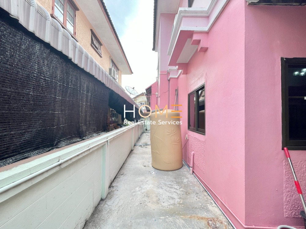 หมู่บ้านชมชื่น 1 / 3 ห้องนอน (ขาย), Chom Chuen Village 1 / 3 Bedrooms (SALE) MHOW124