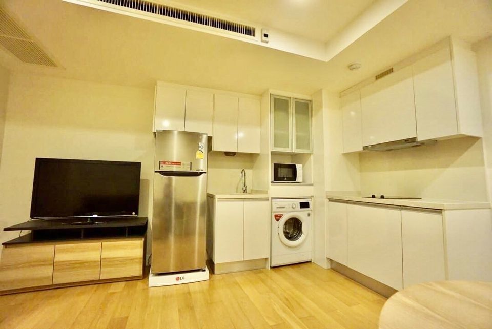 Collezio Sathorn - Pipat / 1 Bedroom (SALE), โคเรสซิโอ สาทร - พิพัฒน์ / 1 ห้องนอน (ขาย) DO271