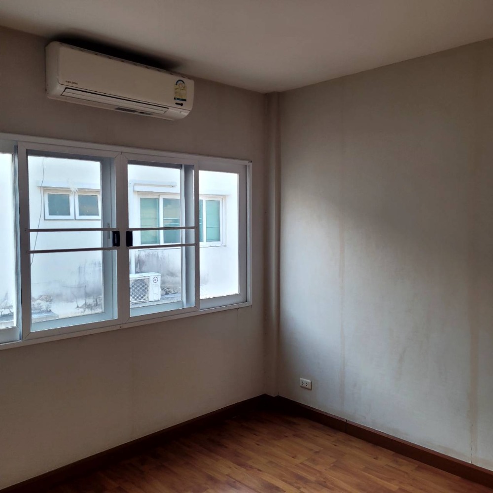 ทาวน์โฮม คาซ่าซิตี้ นวลจันทร์ 1 / 3 ห้องนอน (ขาย), Casa City Nuanjan 1 / Townhome 3 Bedrooms (FOR SALE) RUK479