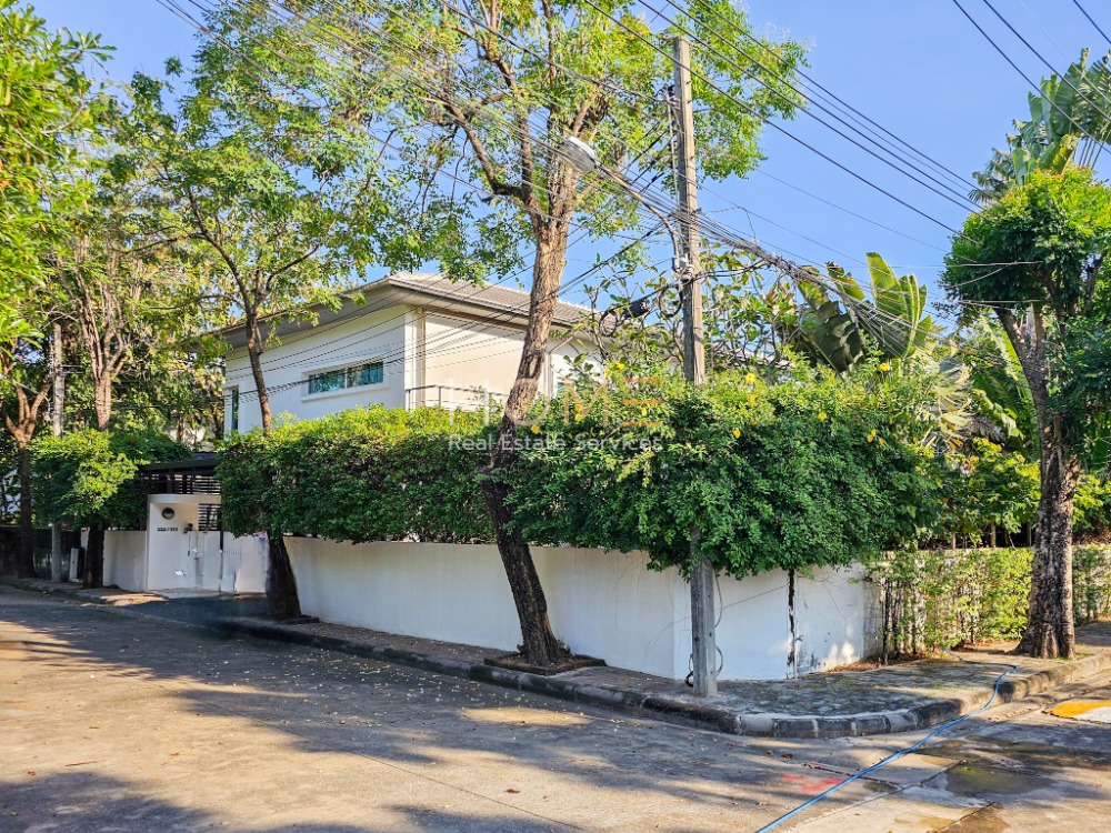 บ้านเดี่ยว โนเบิล จีโอ วัชรพล / 3 ห้องนอน (ขาย), Noble Geo Watcharapol / Detached House 3 Bedrooms (FOR SALE) TAN542