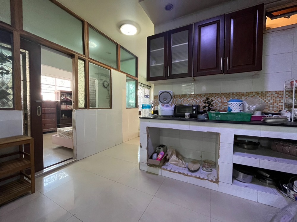 ทาวน์เฮ้าส์ นาคนิวาส 48 / 4 ห้องนอน (ขาย), Townhouse Nakniwat 48 / 4 Bedrooms (FOR SALE) RUK446