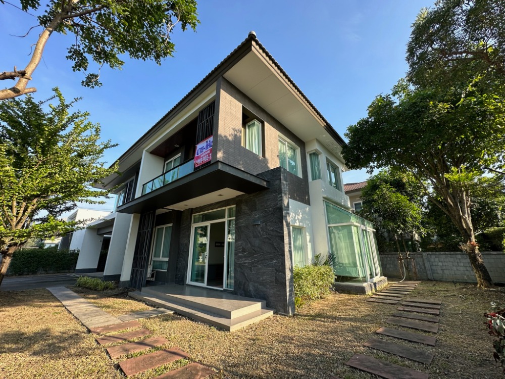 บ้านเดี่ยว วรารมย์ พรีเมี่ยม วัชรพล - จตุโชติ / 4 ห้องนอน (ขาย), Vararom Premium Watcharapol - Chatuchot / Detached House 4 Bedrooms (FOR SALE) TAN546