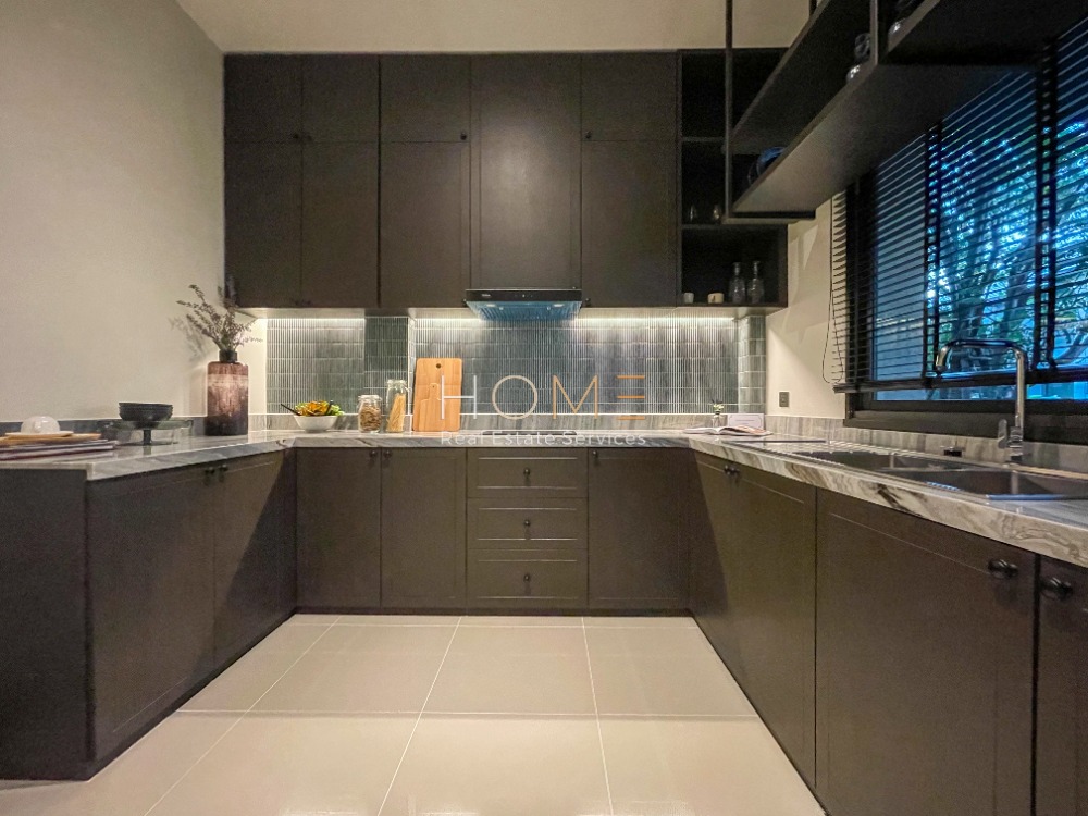 บ้านเดี่ยว แกรนด์ บางกอก บูเลอวาร์ด กรุงเทพกรีฑา / 3 ห้องนอน (ขาย). Grand Bangkok Boulevard Krungthep Kreetha / Detached House 3 Bedrooms (FOR SALE) COF435