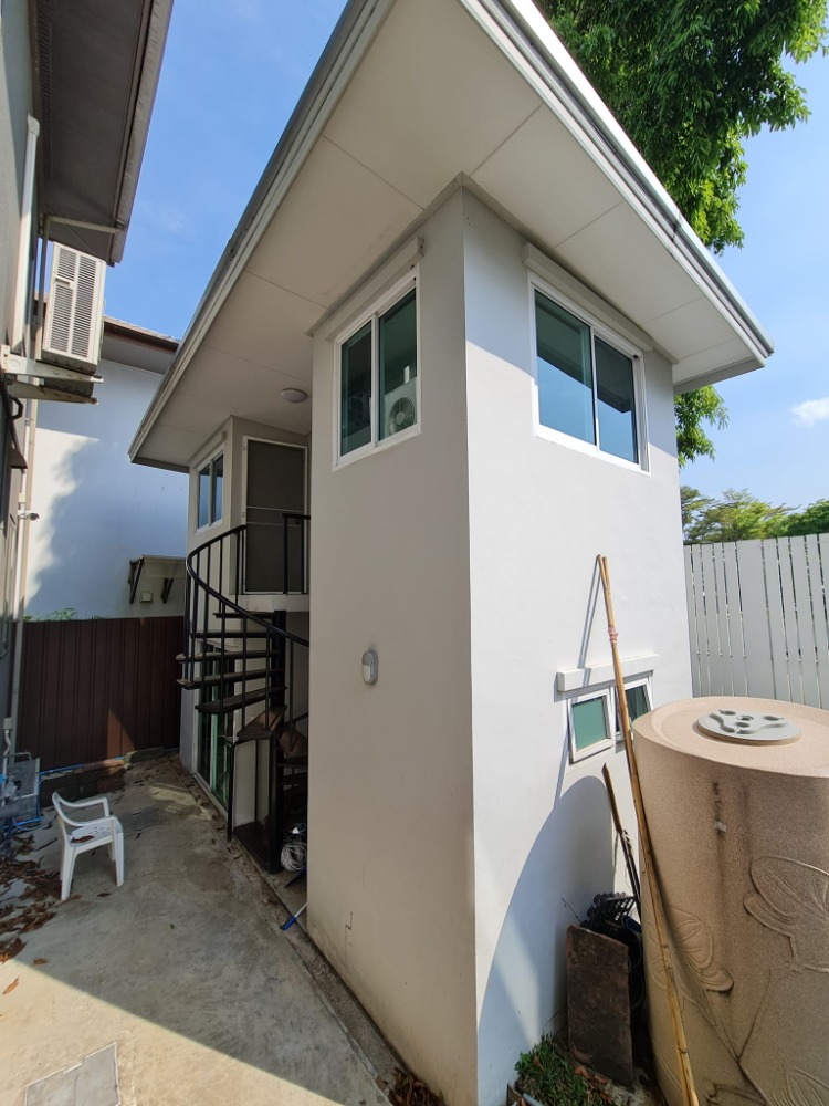 บ้านเดี่ยว ซอยรามคำแหง 24 แยก 24 / 2 ห้องนอน (ขายหร้อมผู้เช่า), Detached House Soi Ramkhamhaeng 24 Yaek 24 / 2 Bedrooms (SALE WITH TENANT) COF450