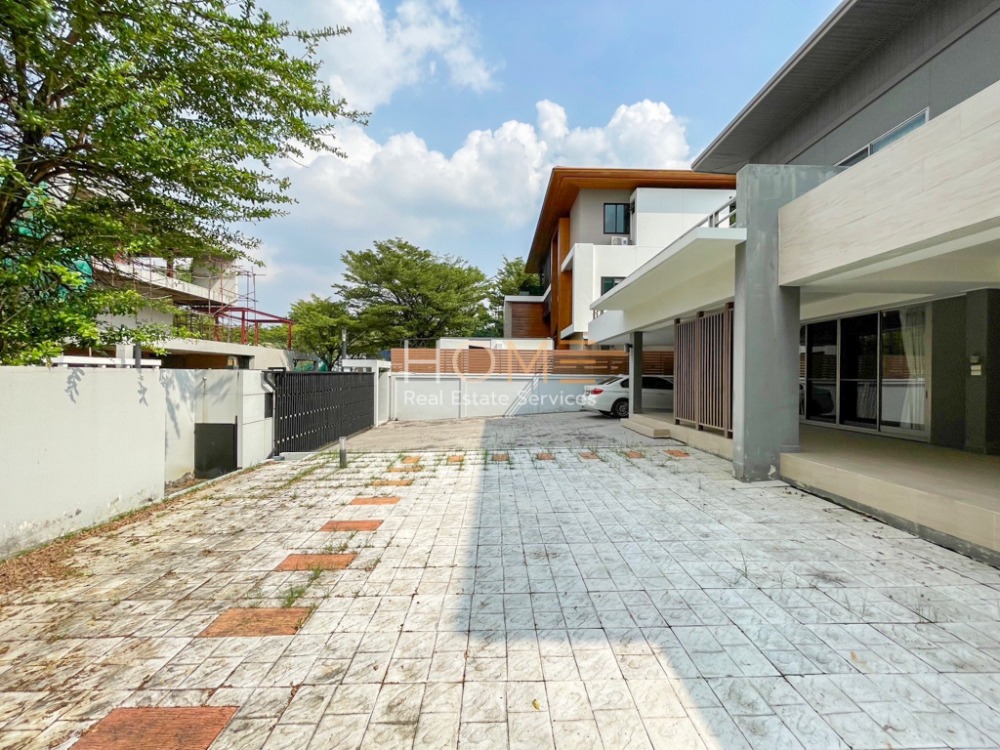 บ้านเดี่ยว โนเบิล เรสซิเดนซ์ พัฒนาการ / 5 ห้องนอน (ขาย), Noble Residence Pattanakarn / Detached House 5 Bedrooms (FOR SALE) PALM745