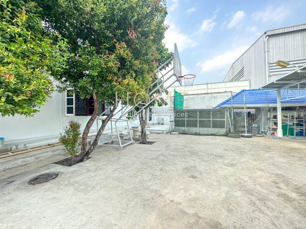 บ้านเดี่ยวพร้อมที่ดิน ซอย ลาซาล 32 / 1 ไร่ (ขาย), House with Land Soi Lasalle 32 / 1,600 Square Metre (FOR SALE) PUY269