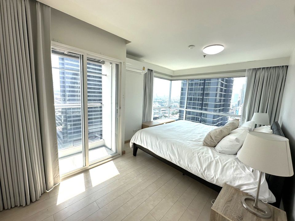 Silom Suite / 3 Bedrooms (SALE), สีลม สวีท / 3 ห้องนอน (ขาย) NUT942