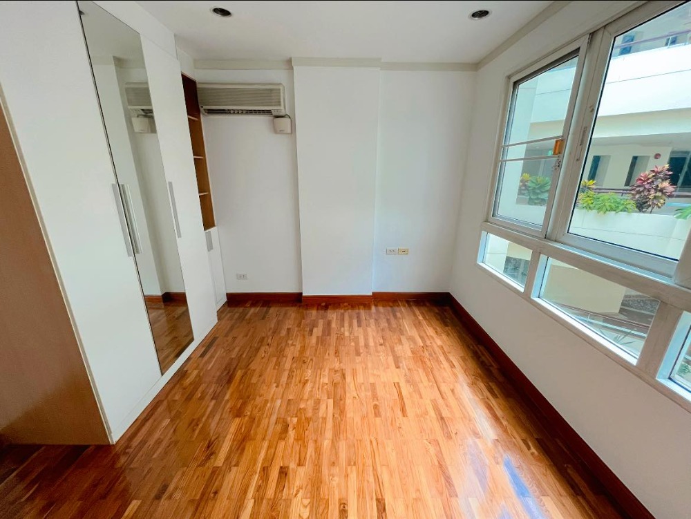 Baan Siri Sathorn / 2 Bedrooms (SALE), บ้าน สิริ สาทร / 2 ห้องนอน (ขาย) NUT946