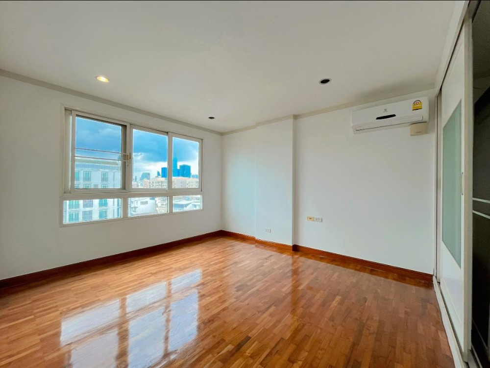 Baan Siri Sathorn / 2 Bedrooms (SALE), บ้าน สิริ สาทร / 2 ห้องนอน (ขาย) NUT946