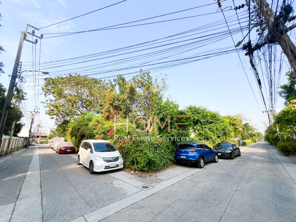 ที่ดินและสิ่งปลูกสร้าง ปุณณวิถี 33 / 323 ตารางวา (ขาย), Land with Building Punnawithi 33 / 1,292 Square Metre (FOR SALE) PUY259