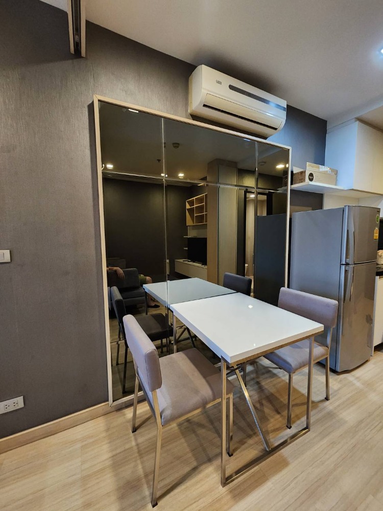 Sky Walk Residences / 1 Bedroom (SALE WITH TENANT), สกาย วอล์ค เรสซิเดนซ์ / 1 ห้องนอน (ขายพร้อมผู้เช่า) HL1516