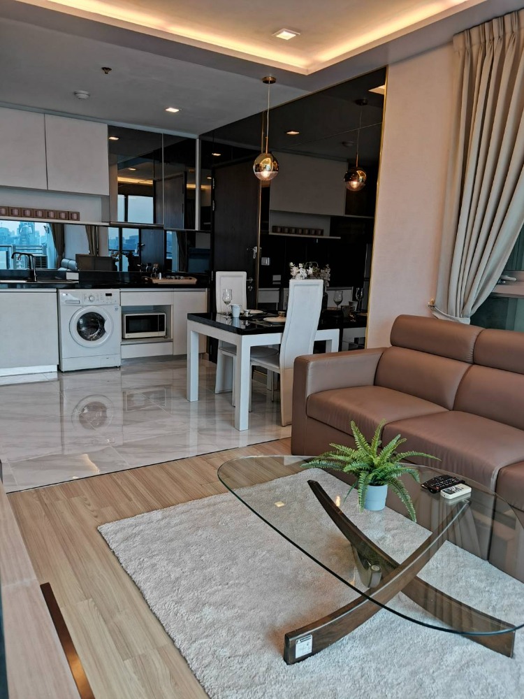 Sky Walk Residences / 1 Bedroom (SALE WITH TENANT), สกาย วอล์ค เรสซิเดนซ์ / 1 ห้องนอน (ขายพร้อมผู้เช่า) HL1517