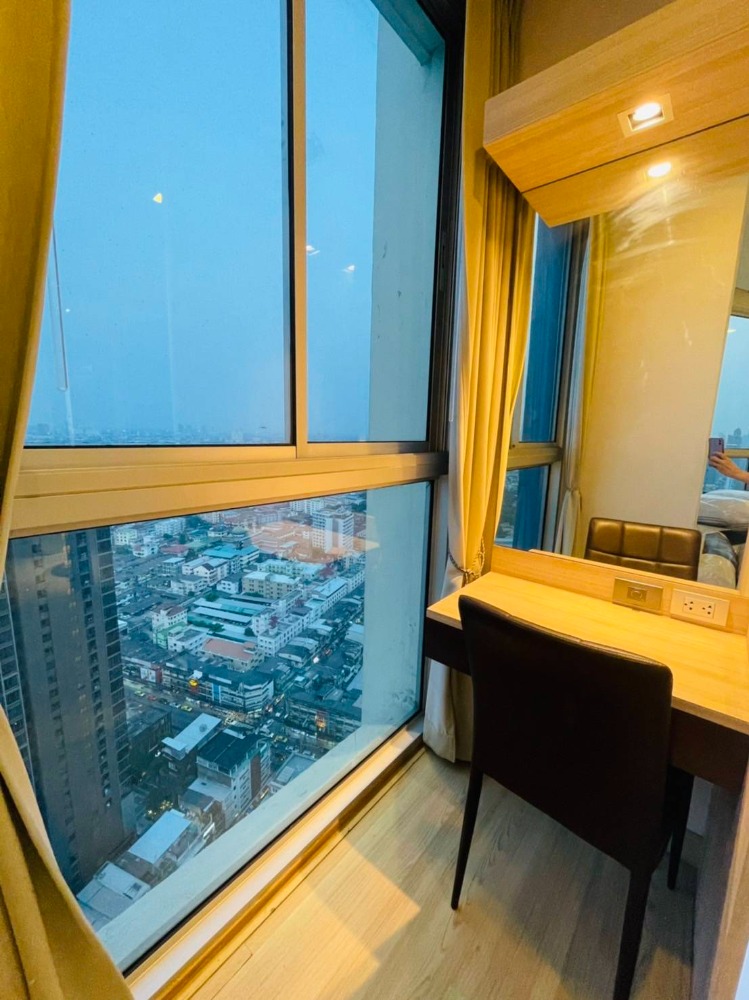 Sky Walk Residences / 1 Bedroom (SALE WITH TENANT), สกาย วอล์ค เรสซิเดนซ์ / 1 ห้องนอน (ขายพร้อมผู้เช่า) HL1517