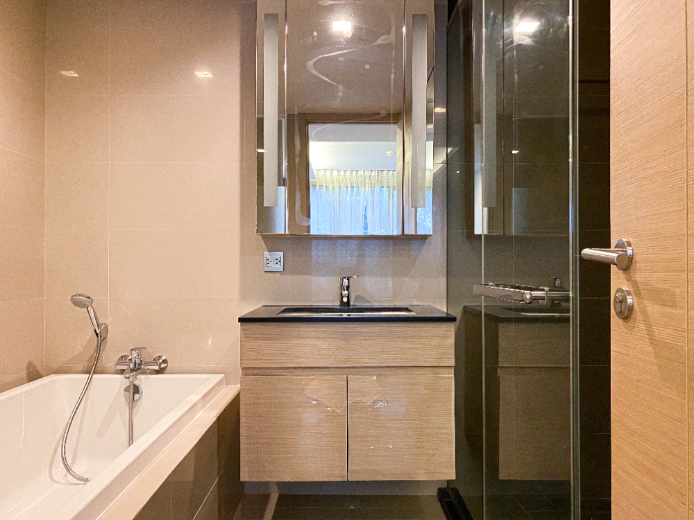 Via Botani Sukhumvit 47 / 1 Bedroom (FOR SALE), เวีย โบทานี สุขุมวิท 47 / 1 ห้องนอน (ขาย) HL696