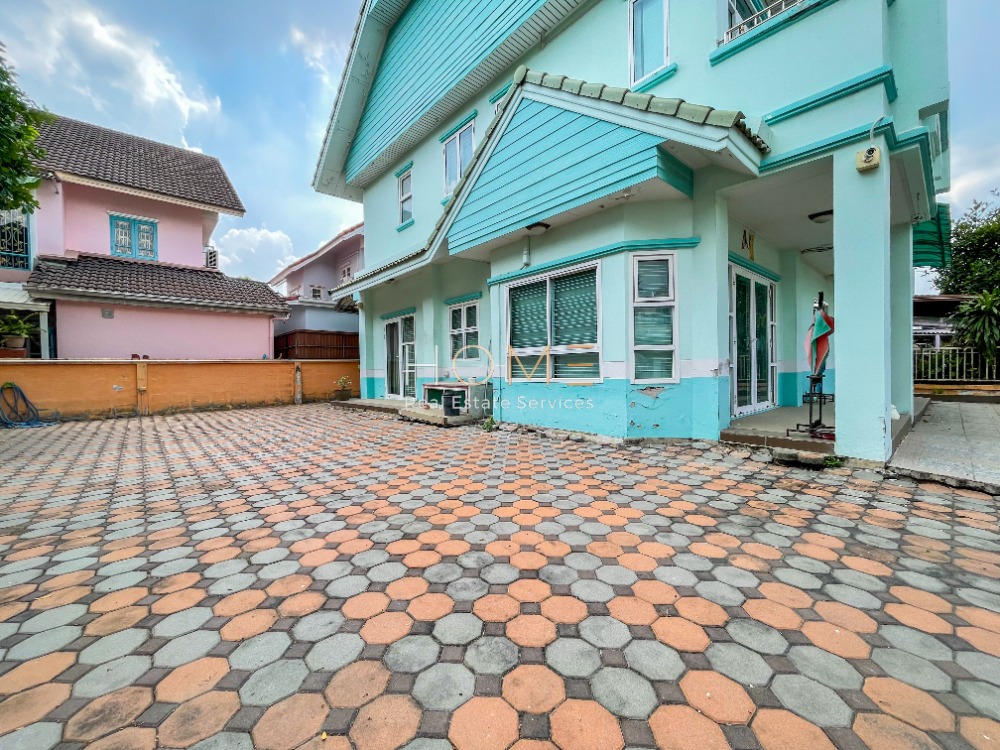 บ้านเดี่ยว พาร์คเวย์ ชาเล่ต์ รามคำแหง / 3 ห้องนอน (ขาย), Parkway Chalet Ramkhamhaeng / Detached House 3 Bedrooms (FOR SALE) COF459