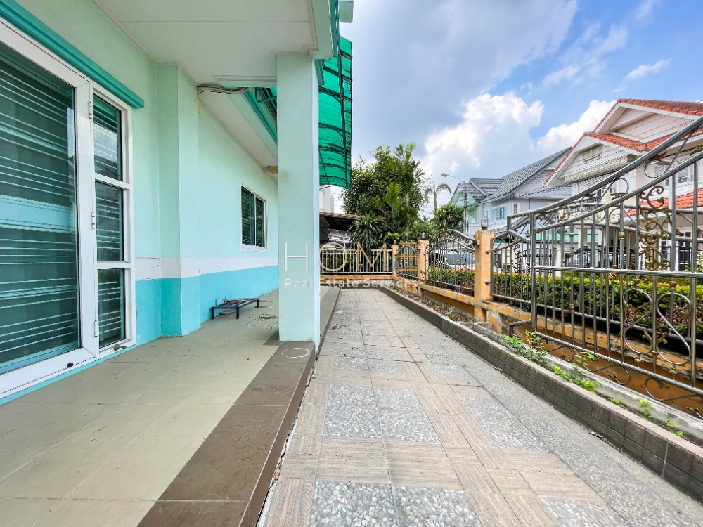 บ้านเดี่ยว พาร์คเวย์ ชาเล่ต์ รามคำแหง / 3 ห้องนอน (ขาย), Parkway Chalet Ramkhamhaeng / Detached House 3 Bedrooms (FOR SALE) COF459