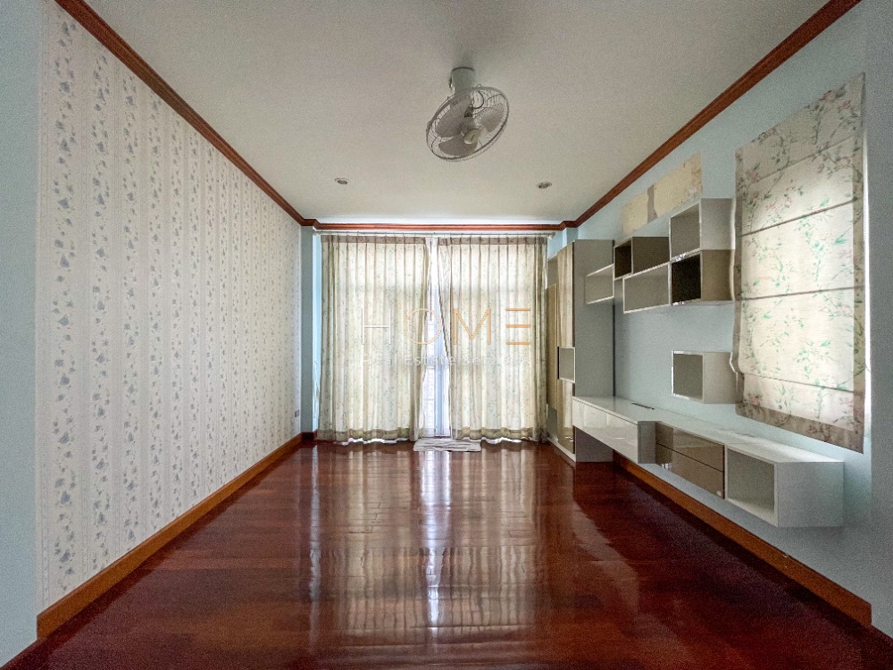 บ้านเดี่ยว พาร์คเวย์ ชาเล่ต์ รามคำแหง / 3 ห้องนอน (ขาย), Parkway Chalet Ramkhamhaeng / Detached House 3 Bedrooms (FOR SALE) COF459