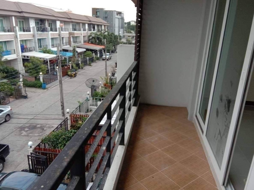 โฮมออฟฟิศ นิรันดร์ อเวนิว รามคำแหง / 3 ชั้น (ขาย), Nirun Avenue Ramkhamhaeng / 3 Storey (FOR SALE) JANG009