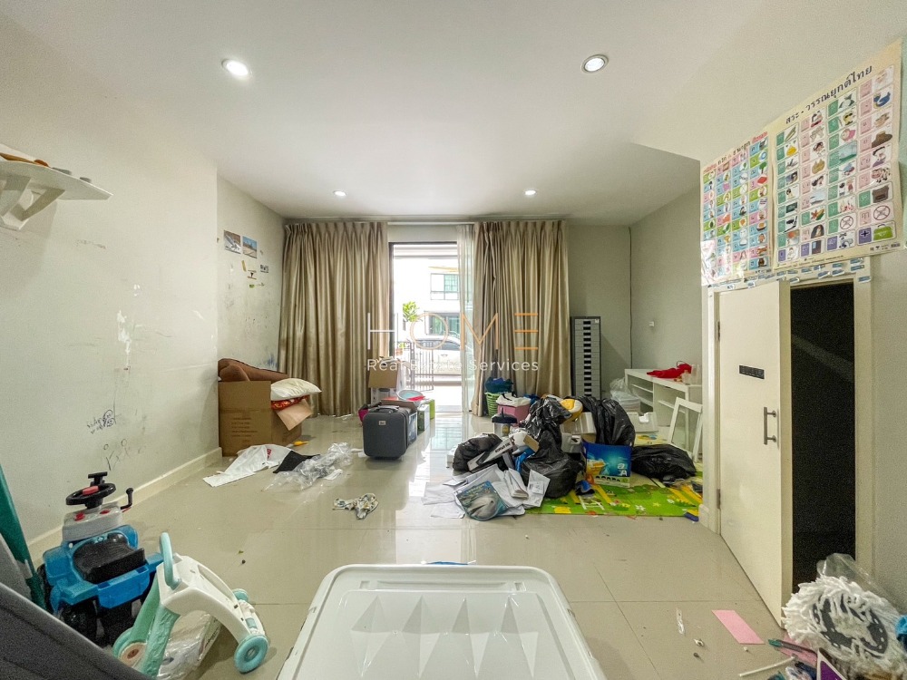 ทาวน์โฮม นลิน แกรนด์ อเวนิว วงแหวน - พระราม 9 / 3 ห้องนอน (ขาย), Nalin Grand Avenue Wongwaen - Rama 9 / Townhome 3 Bedrooms (FOR SALE) COF473