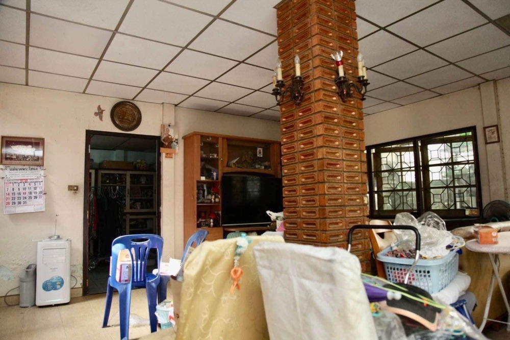 บ้านพร้อมที่ดิน ซอยสุขุมวิท 81 / 69 ตารางวา (ขาย), House with Land Soi Sukhumvit 81 / 276 Square Metre (FOR SALE) PALM770