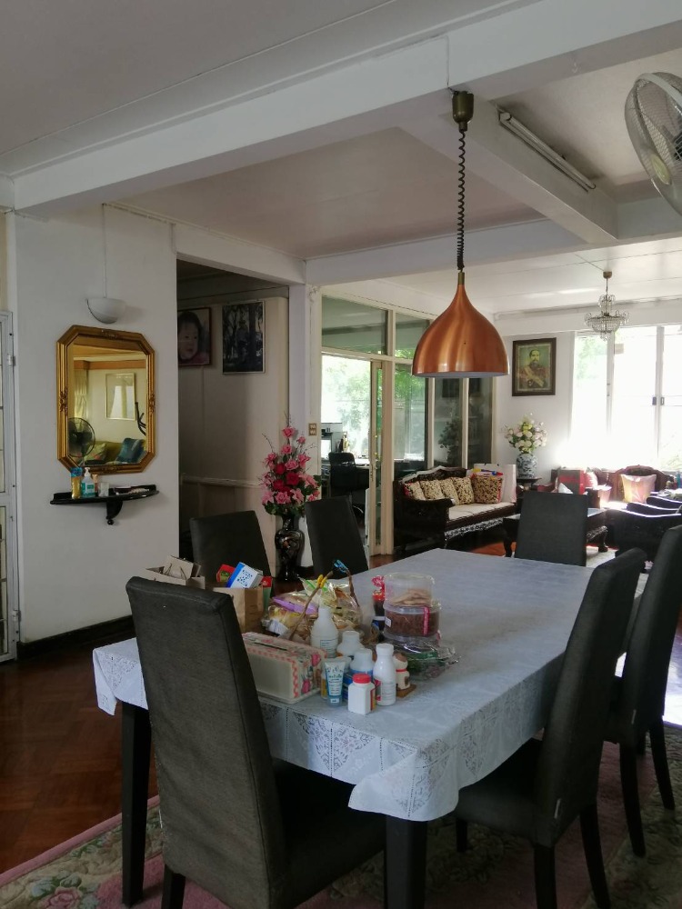 บ้านเดี่ยว อินทามระซอย 1 / 3 ห้องนอน (ขาย), House Inthamara Soi 1 / 3 Bedrooms (SALE) NUB630