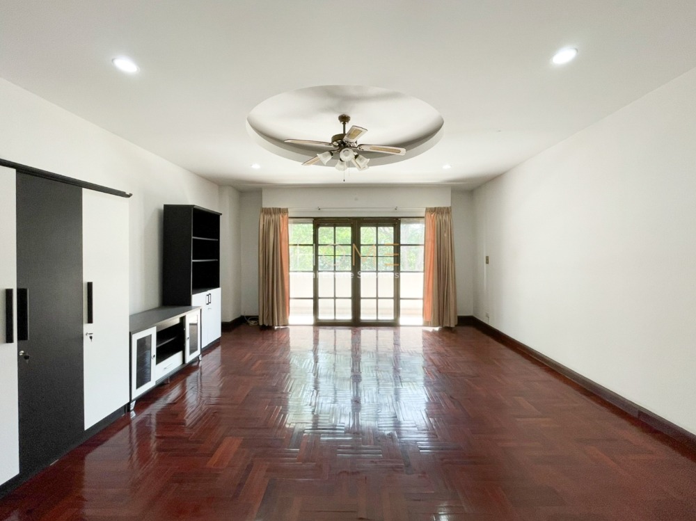 บ้านเดี่ยว เสรีวิลล่า / 8 ห้องนอน (ขาย), Seri Villa / Detached House 8 Bedrooms (FOR SALE) TP322