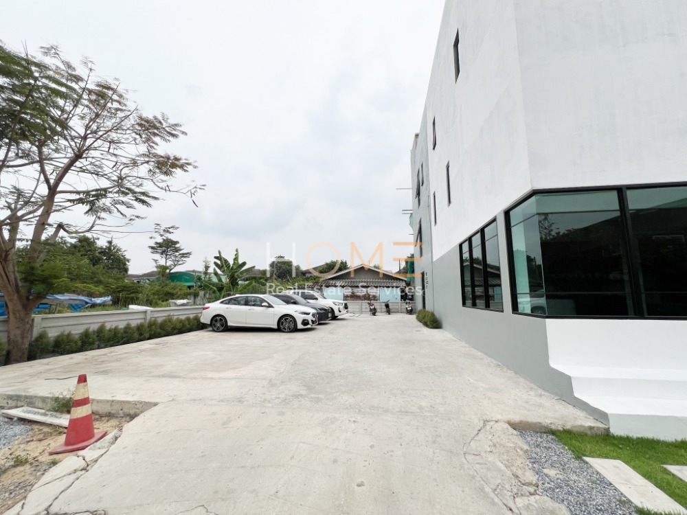 ขายด่วน 🔥 อาคารสำนักงาน รังสิต - นครนายก 40 / 3 ชั้น (ขาย), Office Building Rangsit - Nakhon Nayok 40 / 3 Storey (FOR SALE) PUY280