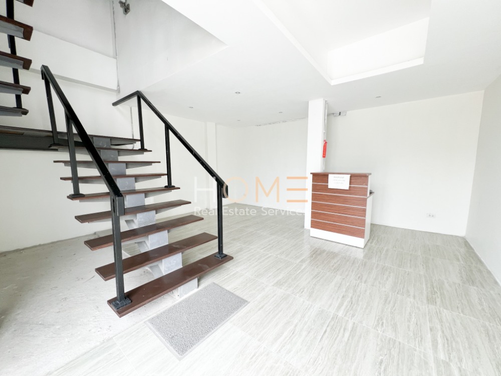 ขายด่วน 🔥 อาคารสำนักงาน รังสิต - นครนายก 40 / 3 ชั้น (ขาย), Office Building Rangsit - Nakhon Nayok 40 / 3 Storey (FOR SALE) PUY280