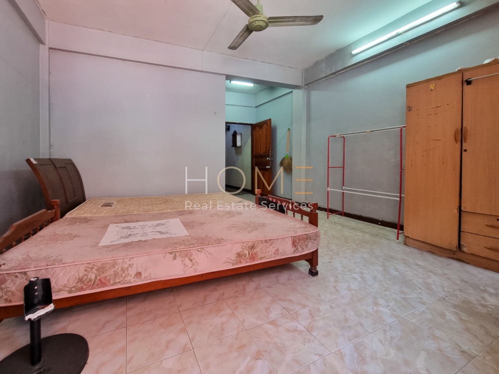 ทาวน์เฮ้าส์ ซอยรามคำแหง 52 / 4 ห้องนอน (ขาย), Townhouse Soi Ramkhamhaeng 52 / 4 Bedrooms (FOR SALE) JANG048