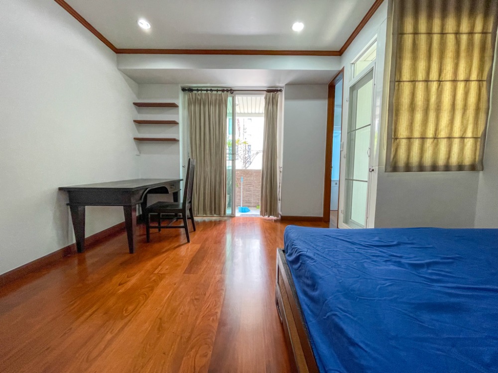 Baan Thanon Sarasin / 2 Bedrooms (SALE), บ้าน ถนน สารสิน / 2 ห้องนอน (ขาย) DO350