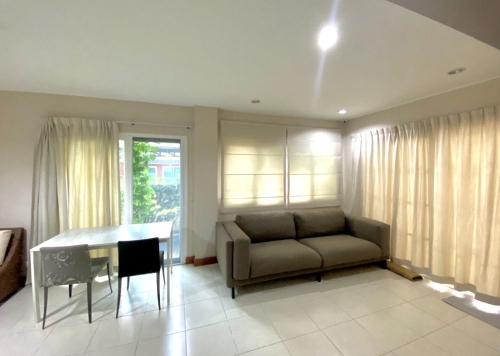 ทาวน์โฮม คาซ่า ซิตี้ ลาดพร้าว / 3 ห้องนอน (ขายพร้อมผู้เช่า), Casa City Ladprao / Townhome 3 Bedrooms (SALE WITH TENANT) RUK197