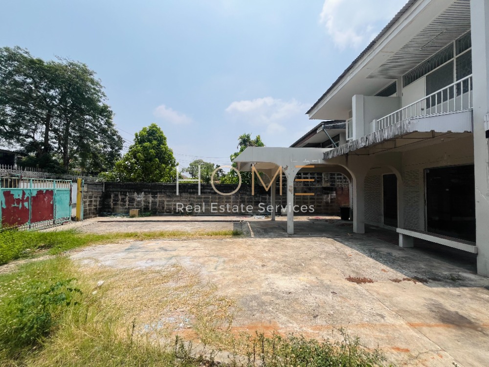 บ้านเดี่ยว ลาดพร้าว 87 แยก 28 / 4 ห้องนอน (ขายพร้อมผู้เช่า), Detached House Ladprao 87 Yaek 28 / 4 Bedrooms (SALE WITH TENANT) RUK747