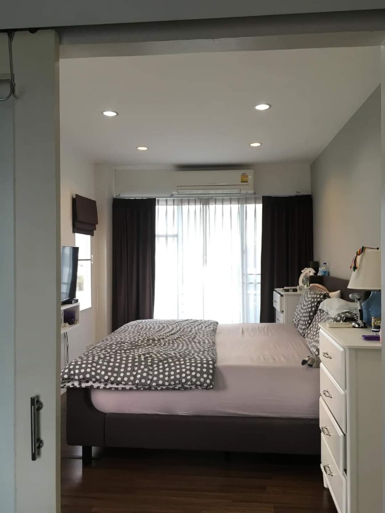 ทาวน์โฮม ทาวน์ อเวนิว พระราม 9 / 2 ห้องนอน (ขาย), Town Avenue Rama 9 / Townhome 2 Bedrooms (FOR SALE) JANG055