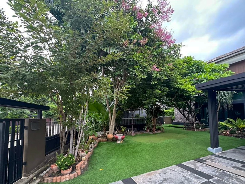 บ้านเดี่ยว มัณฑนา พระราม 9 - ศรีนครินทร์ / 4 ห้องนอน (ขาย), Manthana Rama 9 - Srinakarin / Detached House 4 Bedrooms (FOR SALE) JANG117