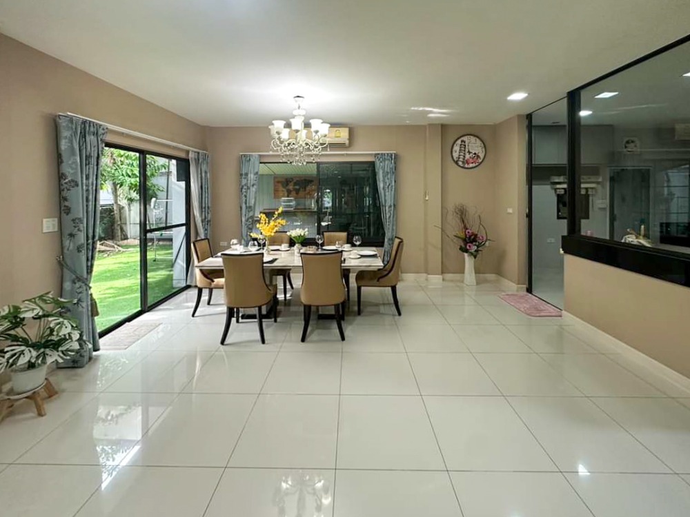 บ้านเดี่ยว มัณฑนา พระราม 9 - ศรีนครินทร์ / 4 ห้องนอน (ขาย), Manthana Rama 9 - Srinakarin / Detached House 4 Bedrooms (FOR SALE) JANG117