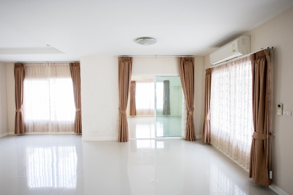 บ้านเดี่ยว เดอะ เซนโทร อ่อนนุช - วงแหวน / 4 ห้องนอน (ขาย), The Centro Onnut - Wongwaen / Detached House 4 Bedrooms (FOR SALE) COF510