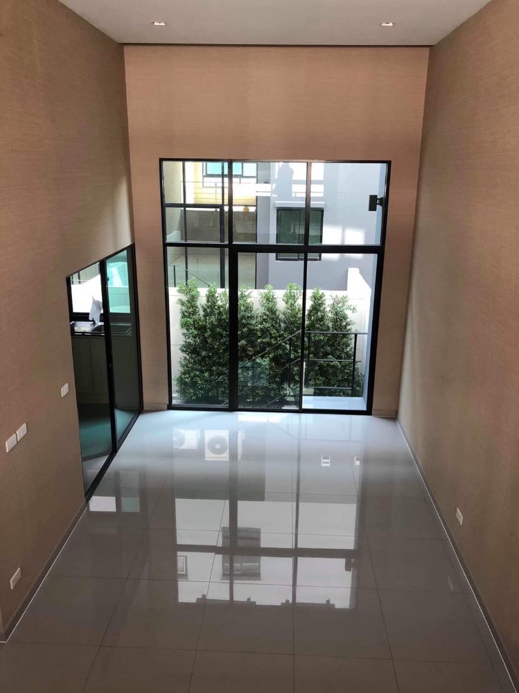 ทาวน์โฮม อาร์เด้น พัฒนาการ / 3 ห้องนอน (ขายพร้อมผู้เช่า), Arden Phatthanakan / Townhome 3 Bedrooms (SALE WITH TENANT) PALM665