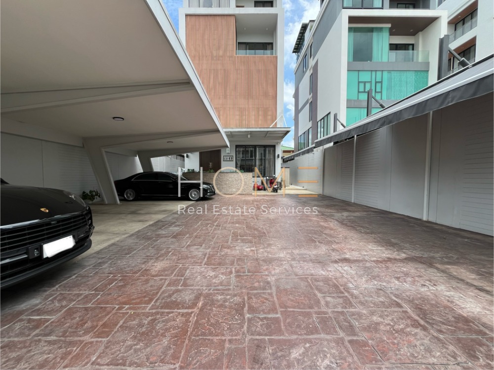 อาคารสำนักงาน บ้านพันนา เอกมัย - รามอินทรา / 5 ชั้น (ขาย), Baan Panna Ekkamai - Ramindra / Office Building 5 Storey (FOR SALE) RUK777